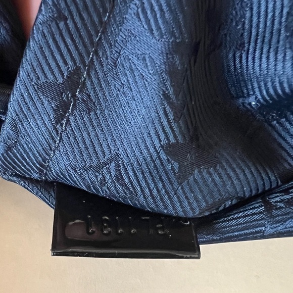 Louis Vuitton Altair Clutch Quilted Monogram Leather in Noire - Picture 13 of 15